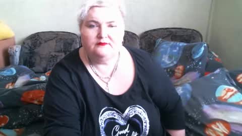 Snapshot of lanacat555 chatting on February 26, 9:42 am lanacat555 online show from February 26, 9:42 am