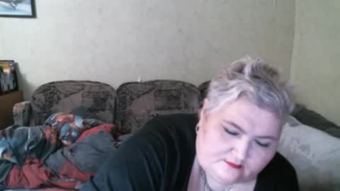 Snapshot of lanacat555 chatting on March 6, 9:53 pm lanacat555 online show from March 6, 9:53 pm
