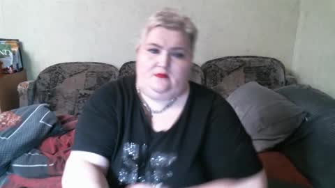 Snapshot of lanacat555 chatting on March 10, 7:07 pm lanacat555 online show from March 10, 7:07 pm