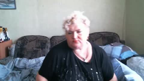 Snapshot of lanacat555 chatting on September 9, 11:32 am lanacat555 online show from September 9, 11:32 am