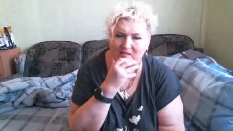 Snapshot of lanacat555 chatting on September 12, 12:38 pm lanacat555 online show from September 12, 12:38 pm