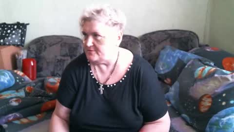 Snapshot of lanacat555 chatting on October 11, 10:36 am lanacat555 online show from October 11, 10:36 am