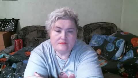 Snapshot of lanacat555 chatting on October 12, 11:15 pm lanacat555 online show from October 12, 11:15 pm