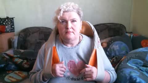 Snapshot of lanacat555 chatting on October 13, 11:21 am lanacat555 online show from October 13, 11:21 am