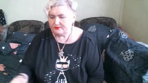 lanacat555 online show from October 25, 12:23 pm