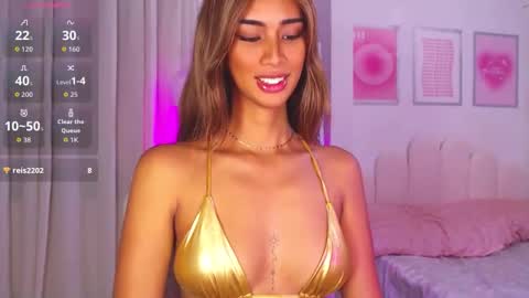 Snapshot of lanadel_hilton chatting on September 28, 11:32 pm Lana online show from September 28, 11:32 pm