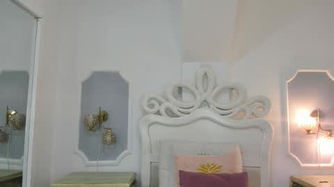 Snapshot of lanaferrer chatting on October 26, 7:47 am Lana online show from October 26, 7:47 am