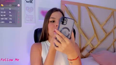 LanaJones online show from October 6, 12:24 pm