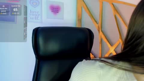 LanaJones online show from November 25, 12:27 pm