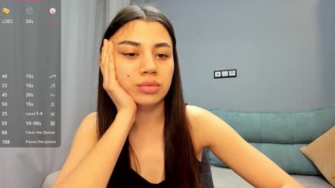 Lana online show from November 5, 2:06 pm