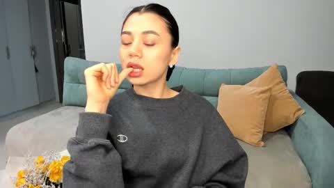 Lana online show from March 12, 3:18 pm