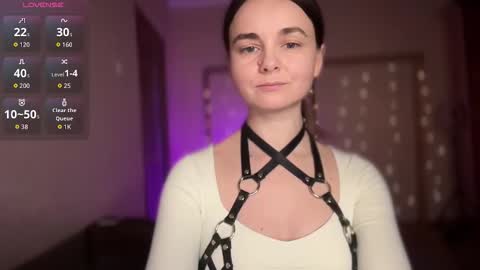 Lana online show from November 7, 10:10 pm