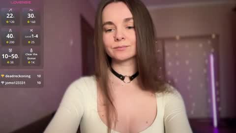 Snapshot of lanaloulou chatting on June 14, 3:14 pm Lana online show from June 14, 3:14 pm