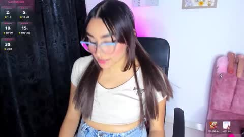 Snapshot of lanasin_ chatting on February 16, 10:39 pm lanasin_ online show from February 16, 10:39 pm