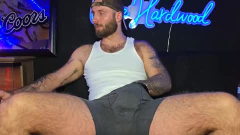 Snapshot of lancehardwood222 chatting on January 18, 1:09 am LANCE online show from January 18, 1:09 am