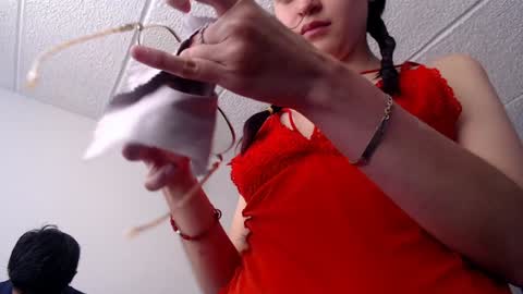 your love online show from January 12, 6:59 pm