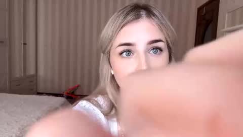 Arina online show from July 13, 11:35 am