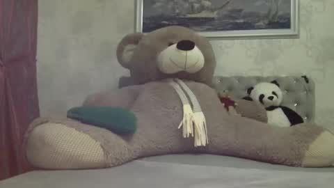 langoria online show from November 8, 3:34 pm