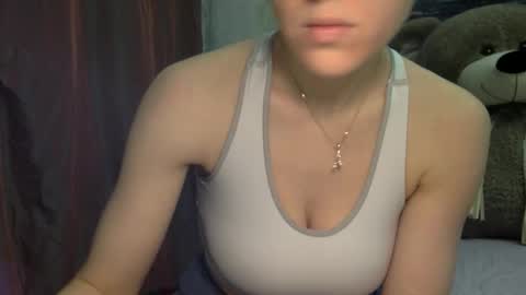 langoria online show from November 14, 6:39 pm