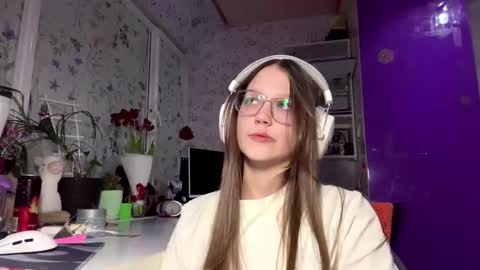 Eva online show from March 12, 6:14 pm