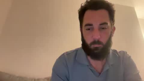 Lanimal online show from September 20, 6:31 pm