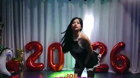 lankwaifong_cindy online show from February 5, 5:45 am