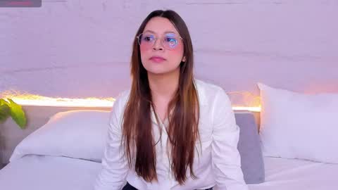 Lanna online show from January 19, 11:36 am