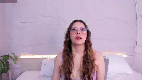 Lanna online show from March 2, 12:56 pm