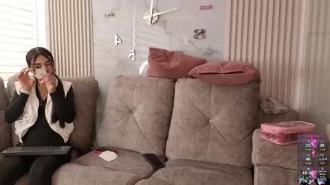 lanna_as online show from October 9, 2:04 pm