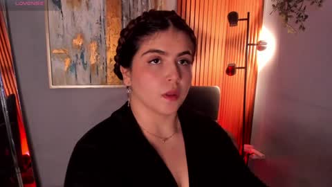 Snapshot of lanna_wilson chatting on December 30, 7:53 pm Tiana online show from December 30, 7:53 pm