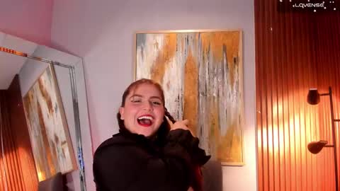 Snapshot of lanna_wilson chatting on February 12, 7:56 pm Tiana online show from February 12, 7:56 pm