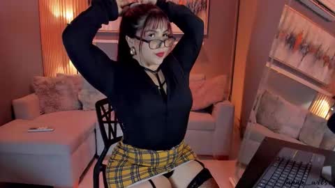 Snapshot of lanna_wilson chatting on September 13, 8:08 pm Tiana online show from September 13, 8:08 pm