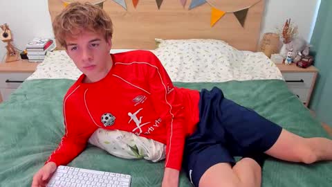 Fandi online show from September 20, 8:04 am