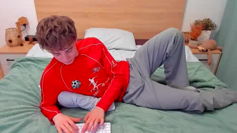 Fandi online show from December 1, 7:13 am