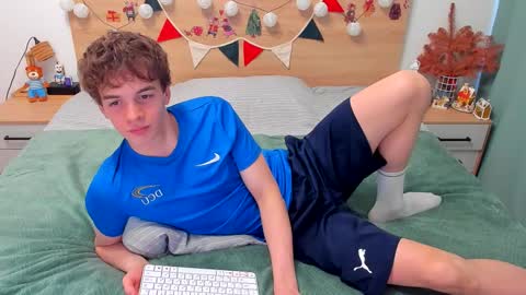 Fandi online show from December 14, 10:42 am