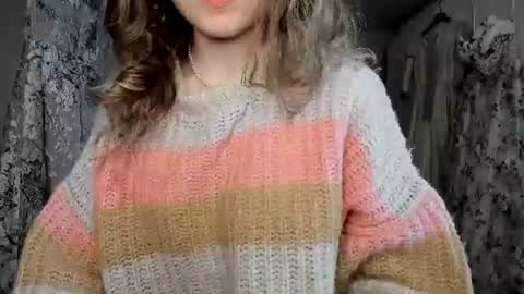Snapshot of lanshan_classy chatting on June 28, 9:59 am lanshan_classy online show from June 28, 9:59 am