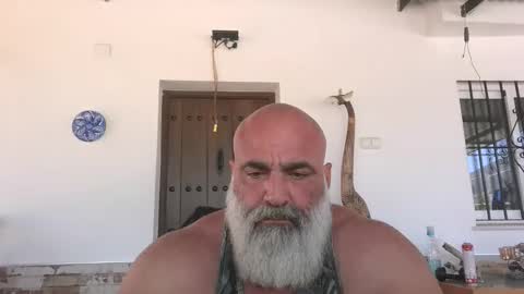 Laptop guy online show from May 20, 12:22 pm