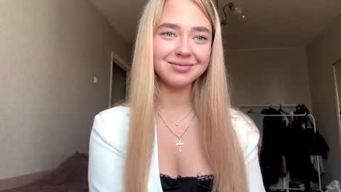 Nora online show from July 9, 7:23 am