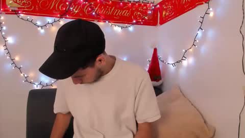  Lara and Danny  online show from November 19, 3:01 pm