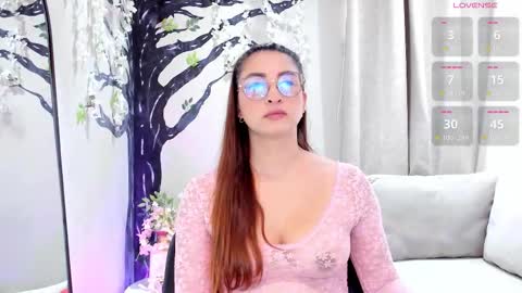      700  200   online show from March 6, 7:54 pm