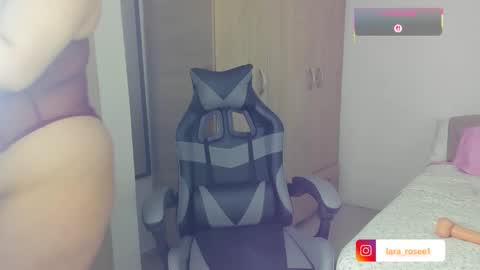 LARA ROSE online show from October 7, 4:42 am