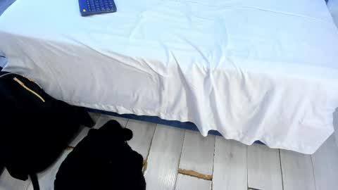 Lara online show from April 21, 6:55 pm