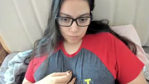 lara online show from March 23, 3:05 pm