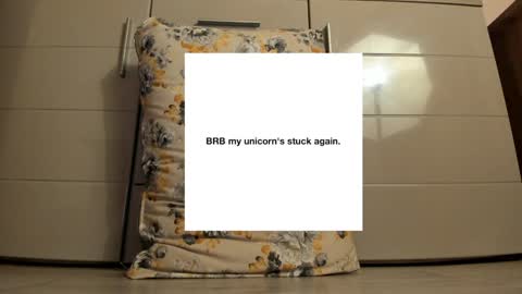 Lara online show from December 18, 8:20 am