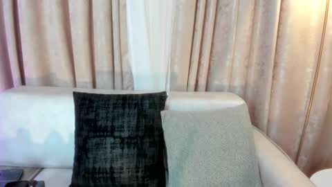  Lara Gold  online show from December 14, 4:01 pm