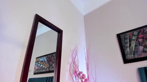  Lara Gold  online show from February 4, 1:00 am