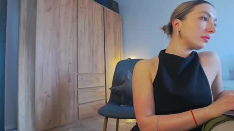 LaraKanes online show from March 10, 11:53 am