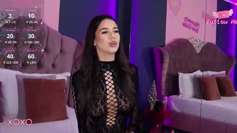 LaraKent online show from December 17, 8:15 pm