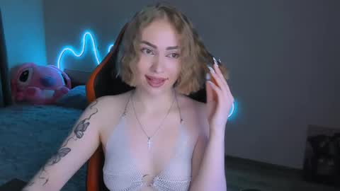 LaraKrein lk online show from April 24, 3:47 pm