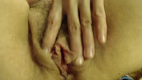 laralhotr online show from December 20, 6:13 pm